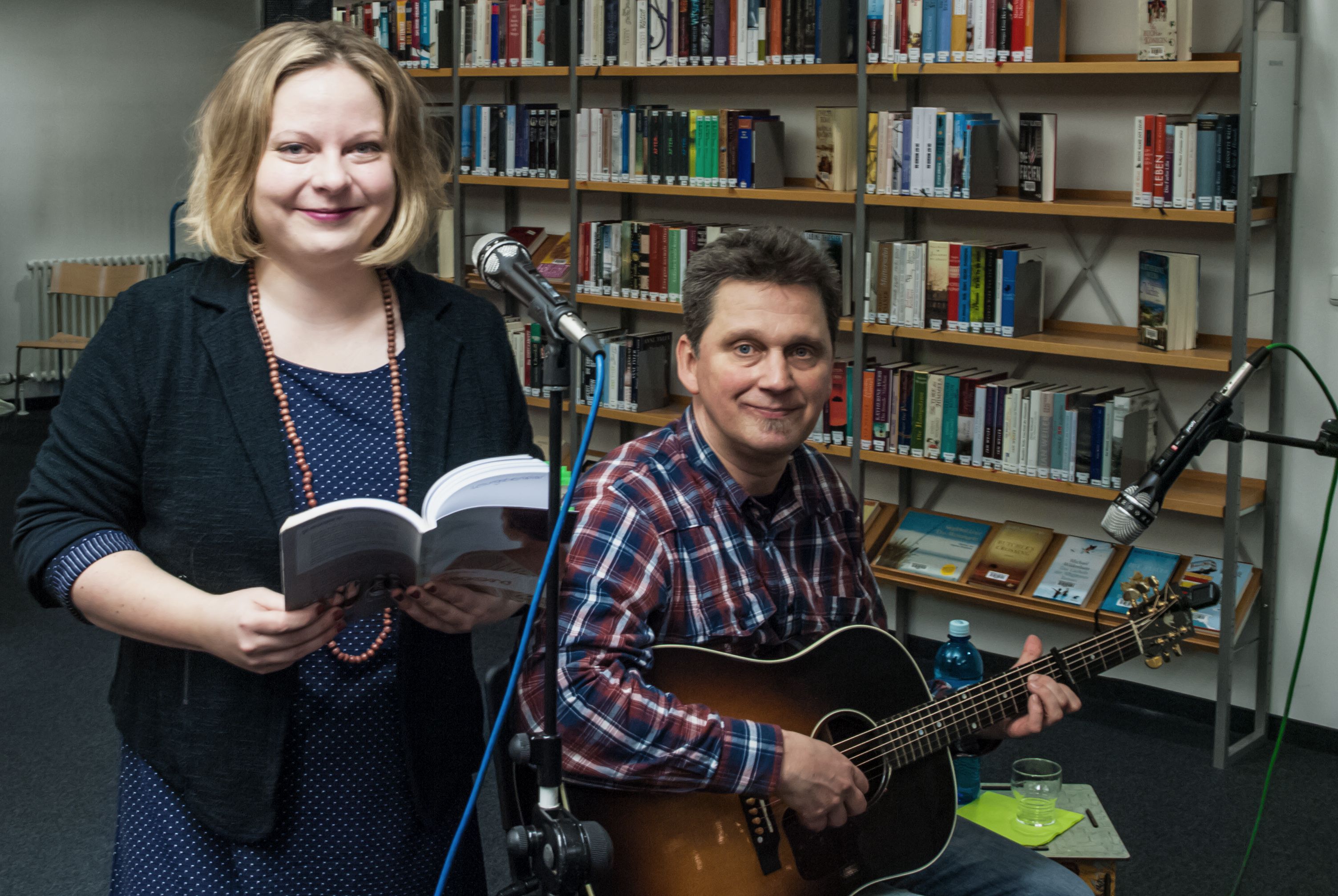 Lesung in Schwalbach - Lina (Anne und Micha)